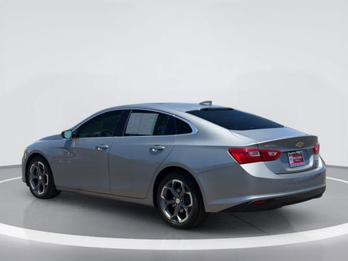 Used 2024 Chevrolet Malibu LT FWD image 4
