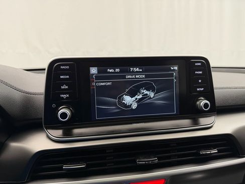 Used 2020 Kia Telluride LX image 23