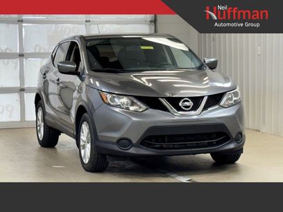 Used 2017 Nissan Rogue Sport S w/ S Appearance Package