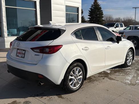 Used 2015 MAZDA MAZDA3 i Grand Touring image 7