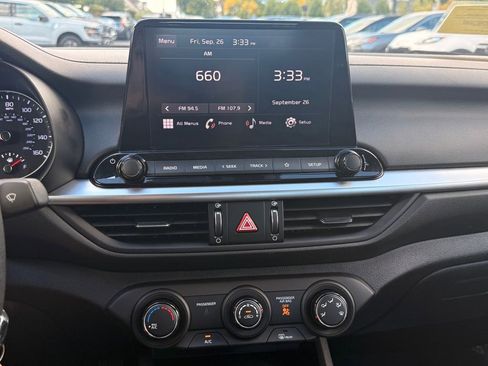 Used 2024 Kia Forte LXS image 32