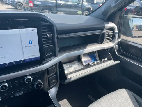 Used 2022 Ford F150 XLT w/ Equipment Group 302A High image 26