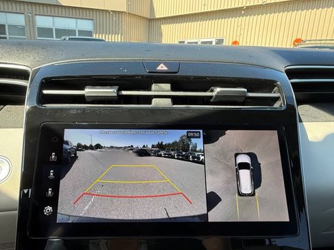 Used 2024 Hyundai Tucson Limited AWD/4WD image 7