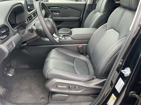 Used 2025 Honda Pilot EX-L image 15