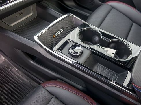 New 2026 Chevrolet Equinox RS w/ Convenience Package III image 27