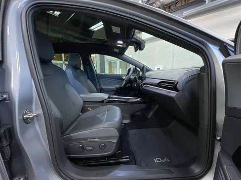 Used 2024 Volkswagen ID.4 Pro S image 26