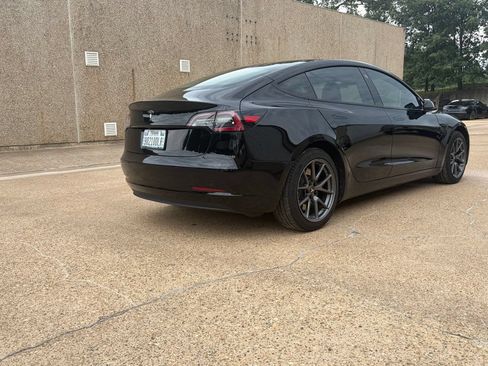 Used 2021 Tesla Model 3 Long Range AWD/4WD image 18
