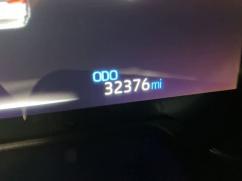 Used 2023 Toyota RAV4 XLE FWD image 30