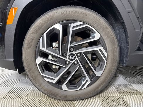Used 2025 Hyundai Tucson Limited FWD image 24