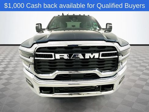 New 2026 RAM 2500 Big Horn AWD/4WD image 2
