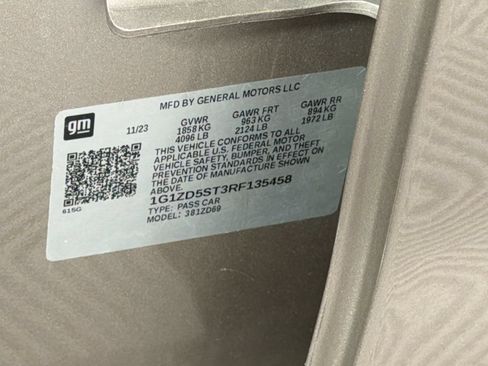 Used 2024 Chevrolet Malibu LT FWD image 24