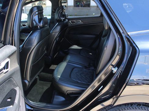 Used 2024 Kia Sportage X-Line w/ X-Line Premium Package AWD/4WD image 9