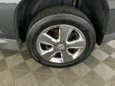Used 2014 GMC Terrain SLT w/ Chrome Appearance Package AWD/4WD image 9