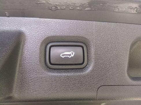 Used 2020 Hyundai Santa Fe Limited AWD/4WD image 15