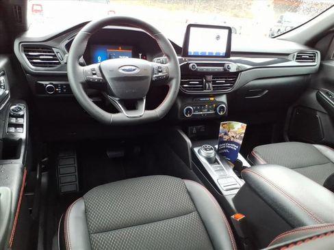 Certified 2025 Ford Escape ST-Line image 12