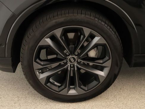 Used 2025 Audi Q7 3.0T Premium Plus w/ Premium Plus Package image 34