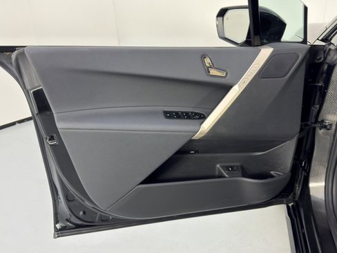 Used 2022 BMW iX xDrive50 w/ Sport Package image 43