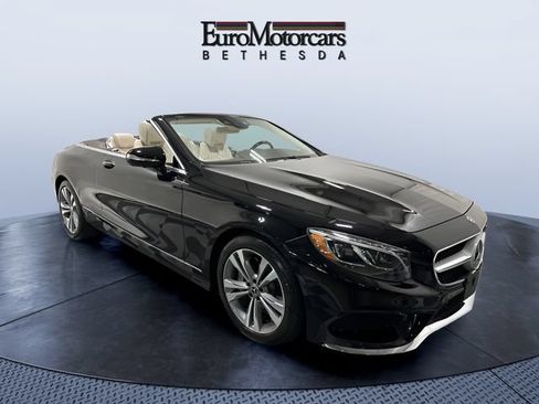 Used 2020 Mercedes-Benz S 560 Cabriolet image 8