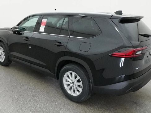 New 2026 Toyota Grand Highlander XLE image 5