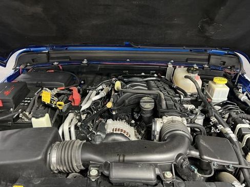 Used 2022 Jeep Gladiator Rubicon w/ Cold Weather Group image 29