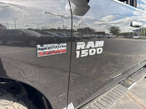Used 2018 RAM 1500 Big Horn AWD/4WD image 28