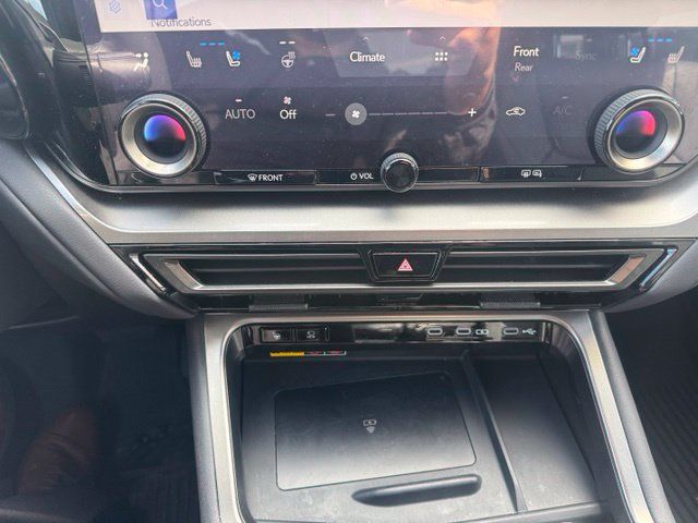Used 2024 Lexus TX 350 AWD w/ Captains Chair Package image 30