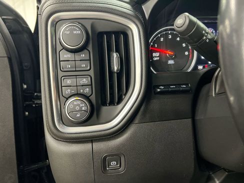 Used 2021 Chevrolet Silverado 1500 High Country w/ Technology Package AWD/4WD image 18
