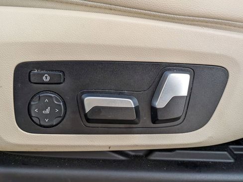 Used 2020 BMW X3 sDrive30i w/ Premium Package image 14