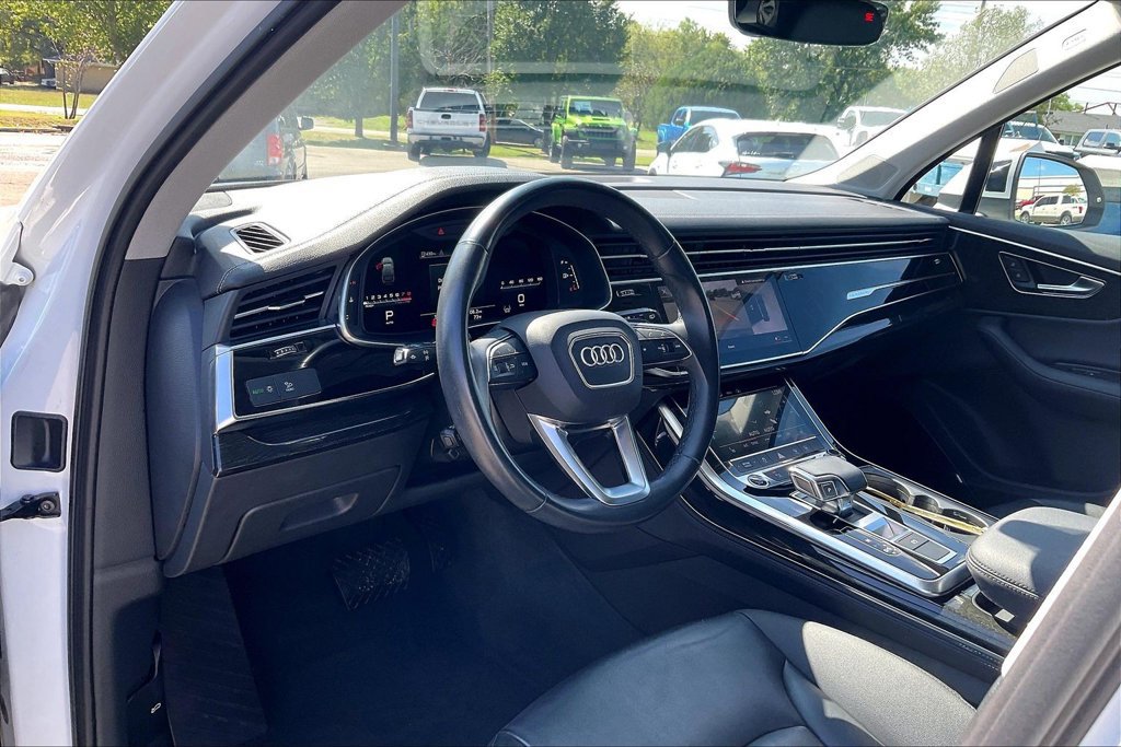 Used 2023 Audi Q7 3.0T Premium Plus AWD/4WD image 10