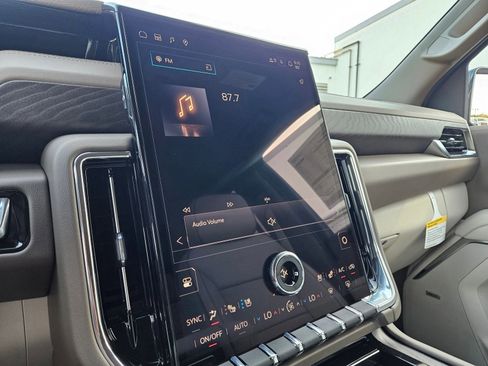 New 2026 GMC Yukon Denali image 15