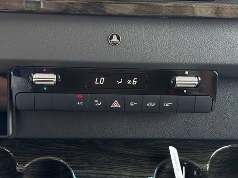 Used 2019 Mercedes-Benz Sprinter 3500 image 35
