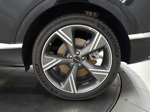 New 2025 Genesis GV80 3.5T Prestige image 8