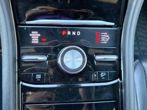 Used 2021 Jeep Grand Cherokee L Overland w/ Luxury Tech Group IV image 27