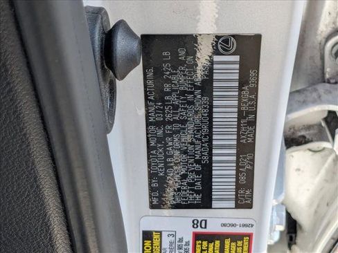 Certified 2024 Lexus ES 300h w/ Premium Package image 30