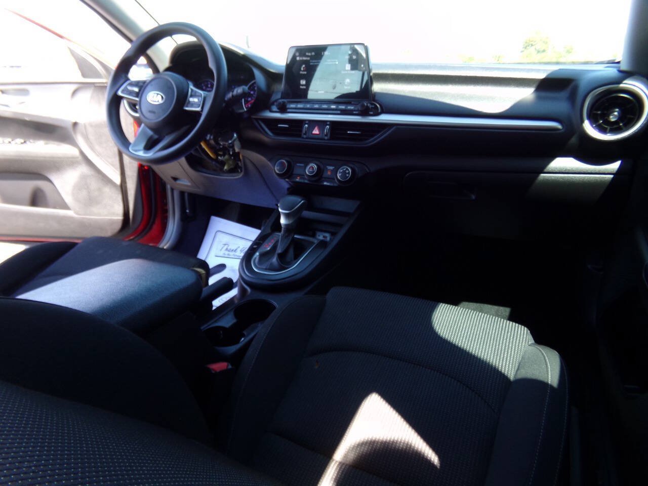 Used 2021 Kia Forte LXS FWD image 31