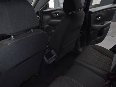 Used 2023 Honda HR-V LX image 31