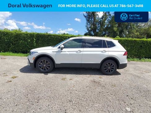 Used 2023 Volkswagen Tiguan SE image 16