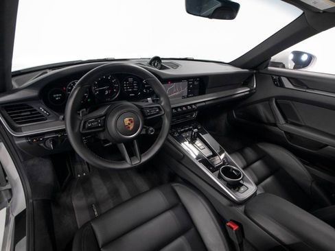 Used 2020 Porsche 911 Carrera S image 5