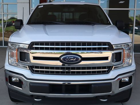 Used 2019 Ford F150 XLT w/ Equipment Group 302A Luxury AWD/4WD image 2