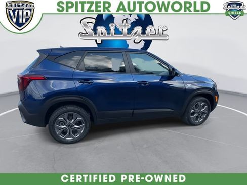 Certified 2025 Kia Seltos LX AWD/4WD image 9