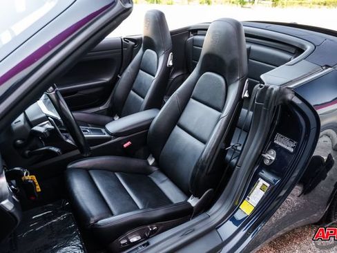 Used 2018 Porsche 911 Carrera RWD image 4
