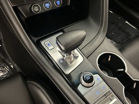 Used 2026 Genesis G70 2.5T RWD image 16