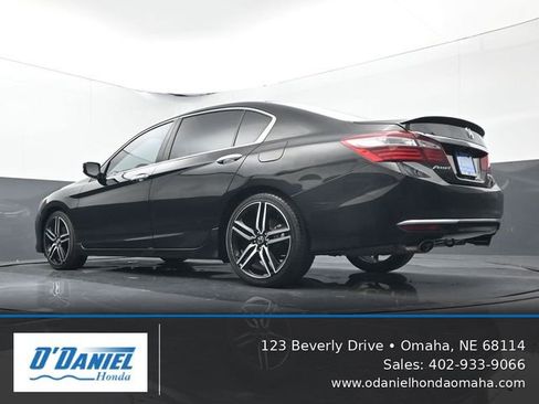 Used 2017 Honda Accord Sport Special Edition image 22