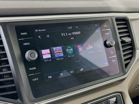 Used 2019 Volkswagen Atlas SE w/ Towing Package image 15