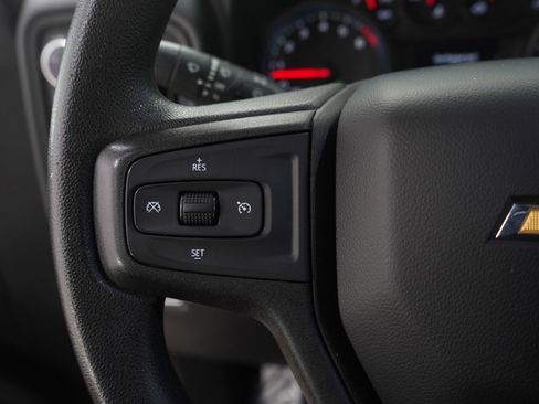 Used 2020 Chevrolet Silverado 1500 Custom w/ Custom Value Package image 26