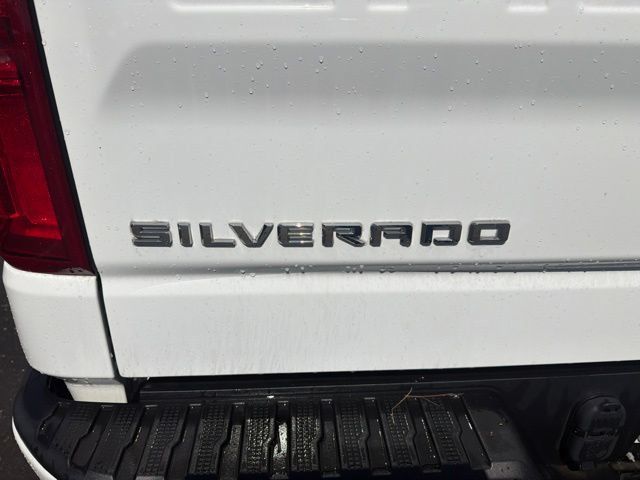 Used 2023 Chevrolet Silverado 1500 RST w/ Protection Package AWD/4WD image 11