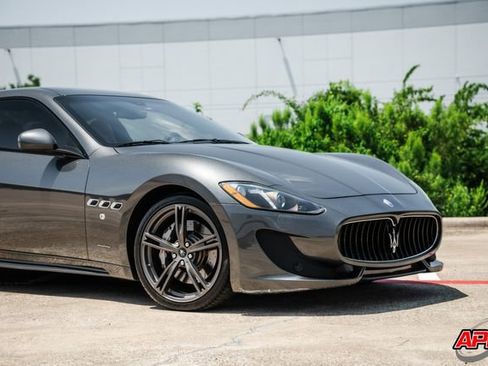 Used 2017 Maserati GranTurismo Sport image 34