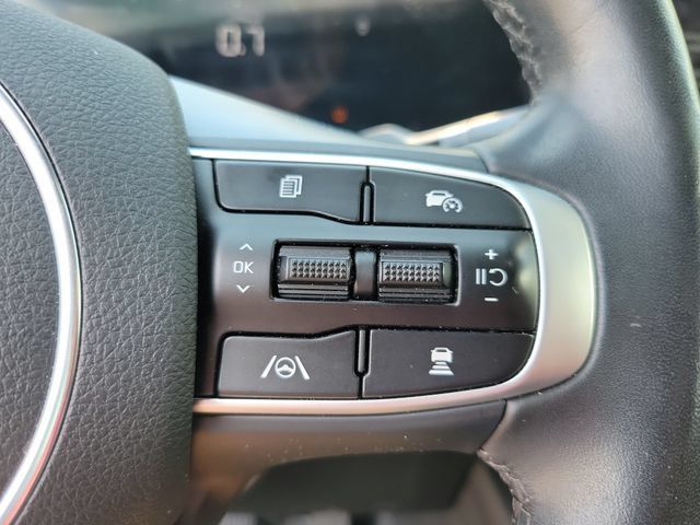 Used 2025 Kia K5 GT-Line w/ GT-Line Premium Package AWD/4WD image 28