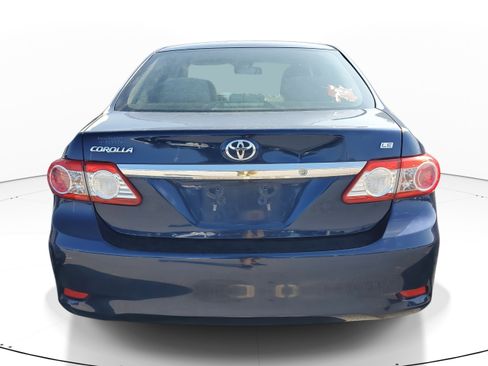 Used 2011 Toyota Corolla LE image 7