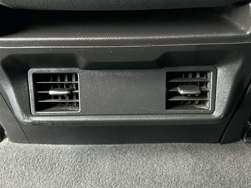 Used 2022 Chevrolet Silverado 1500 Custom image 16